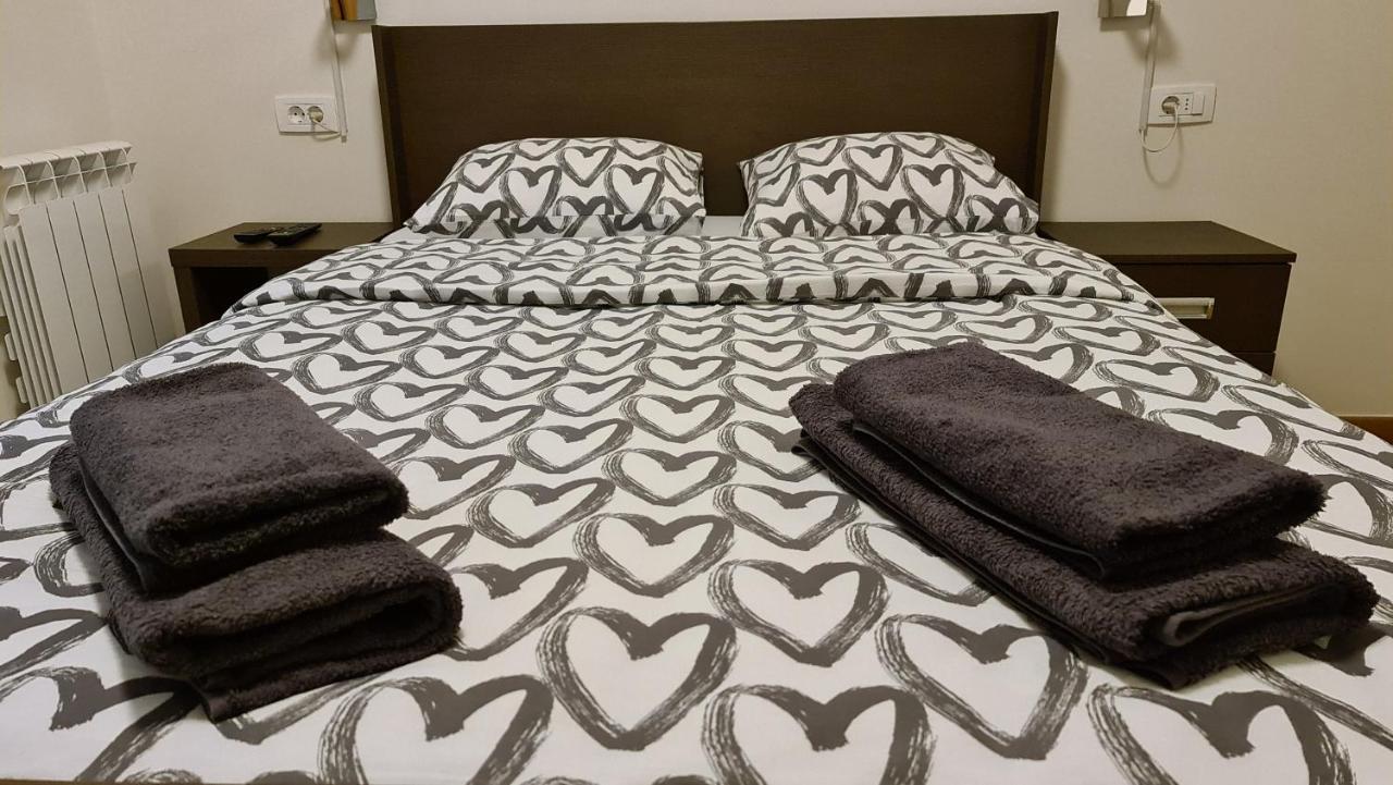 West 65 Apartment Βελιγράδι Εξωτερικό φωτογραφία
